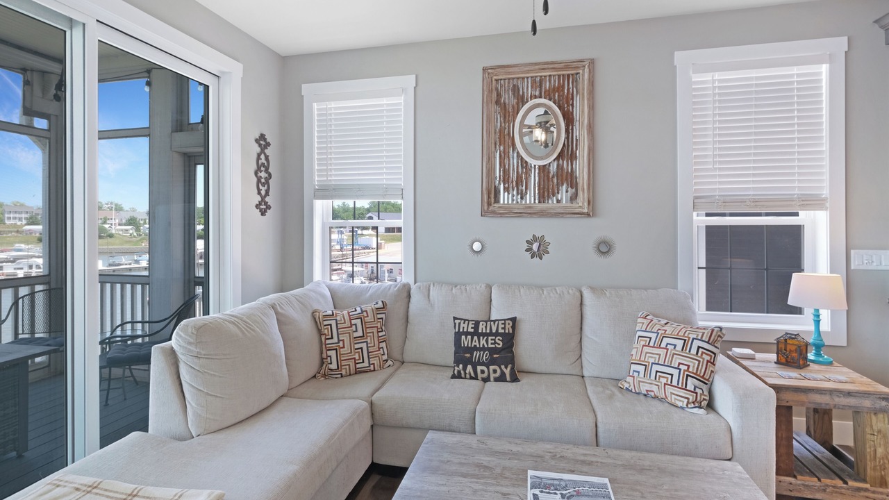 Photo of Livingroom in Ottawa