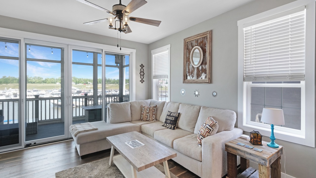 Photo of Livingroom in Ottawa