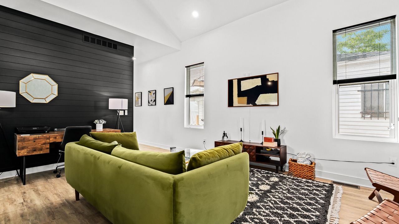Photo of Livingroom in Detroit