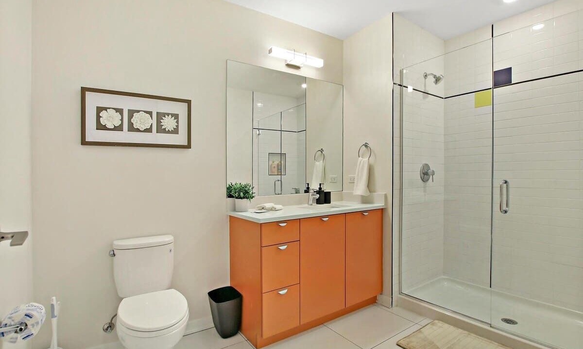 Photo of Bathroom in Uptown