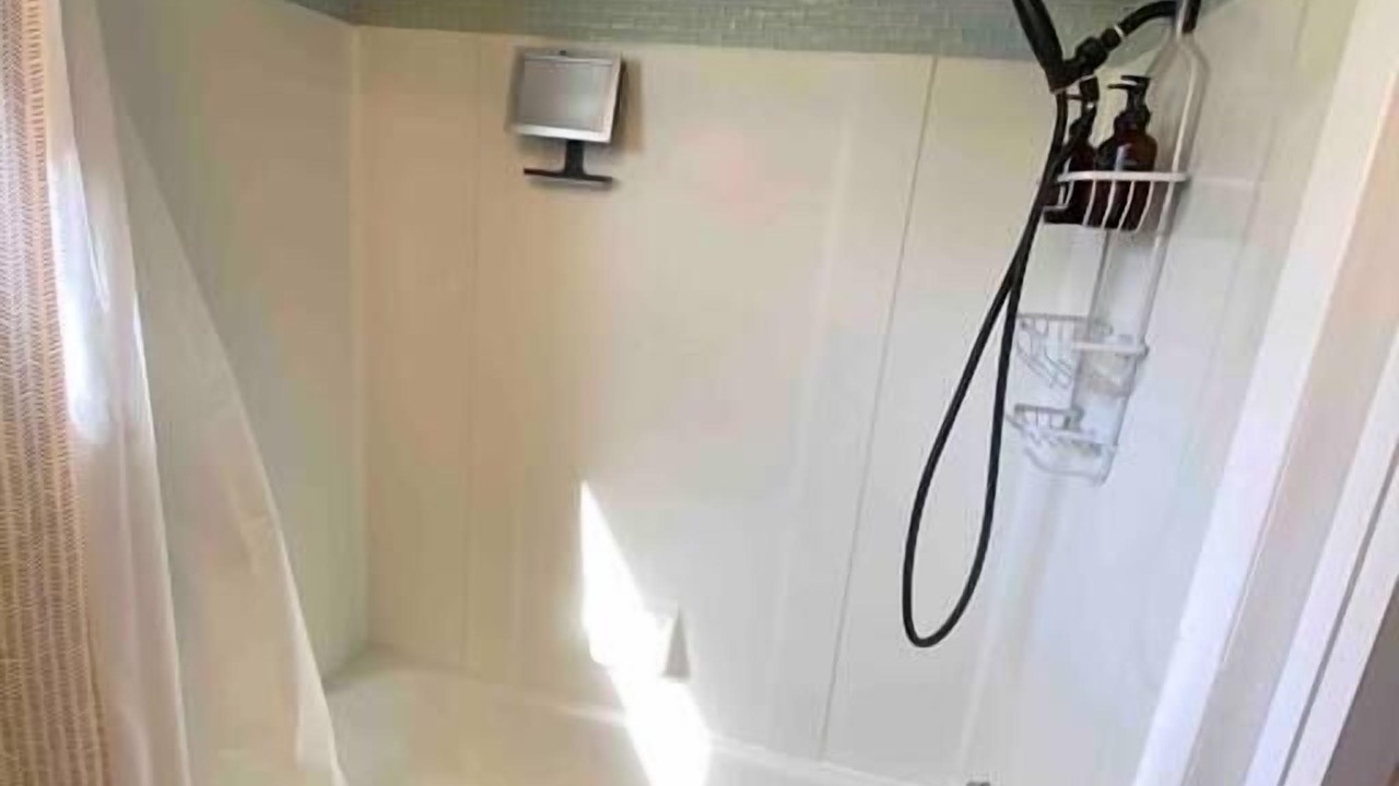 Photo of Bathroom in Davenport