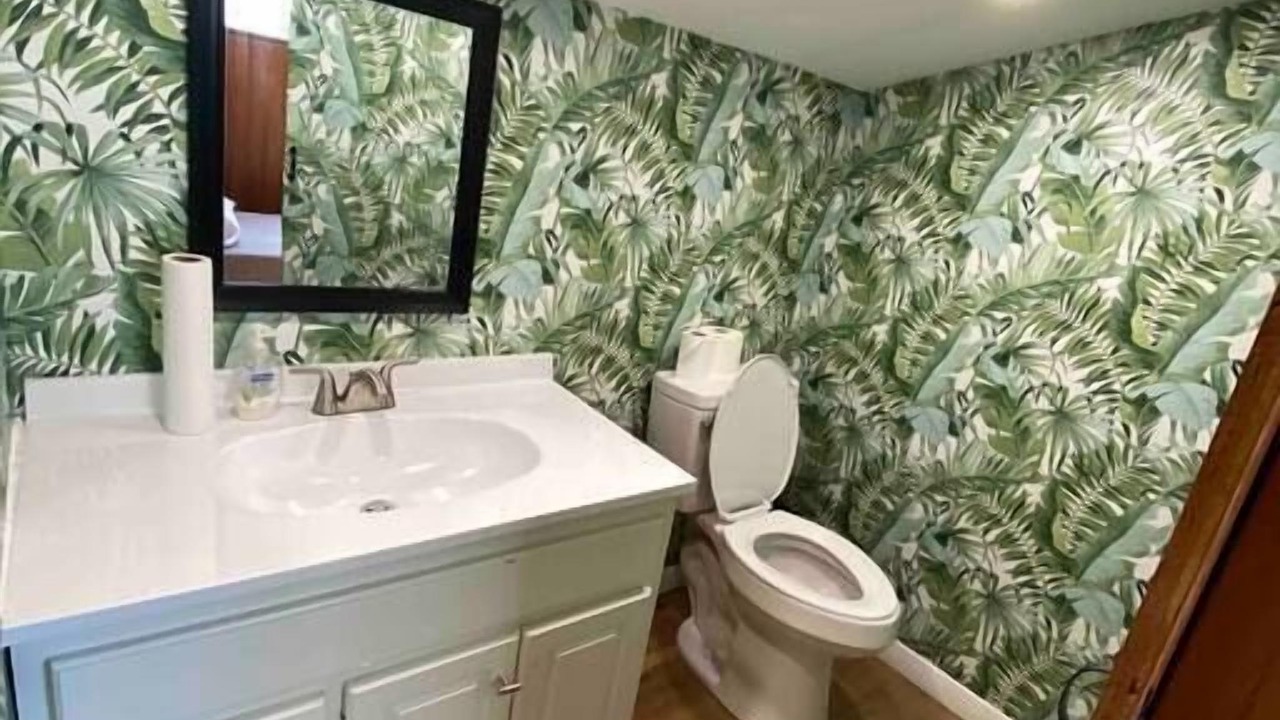 Photo of Bathroom in Davenport