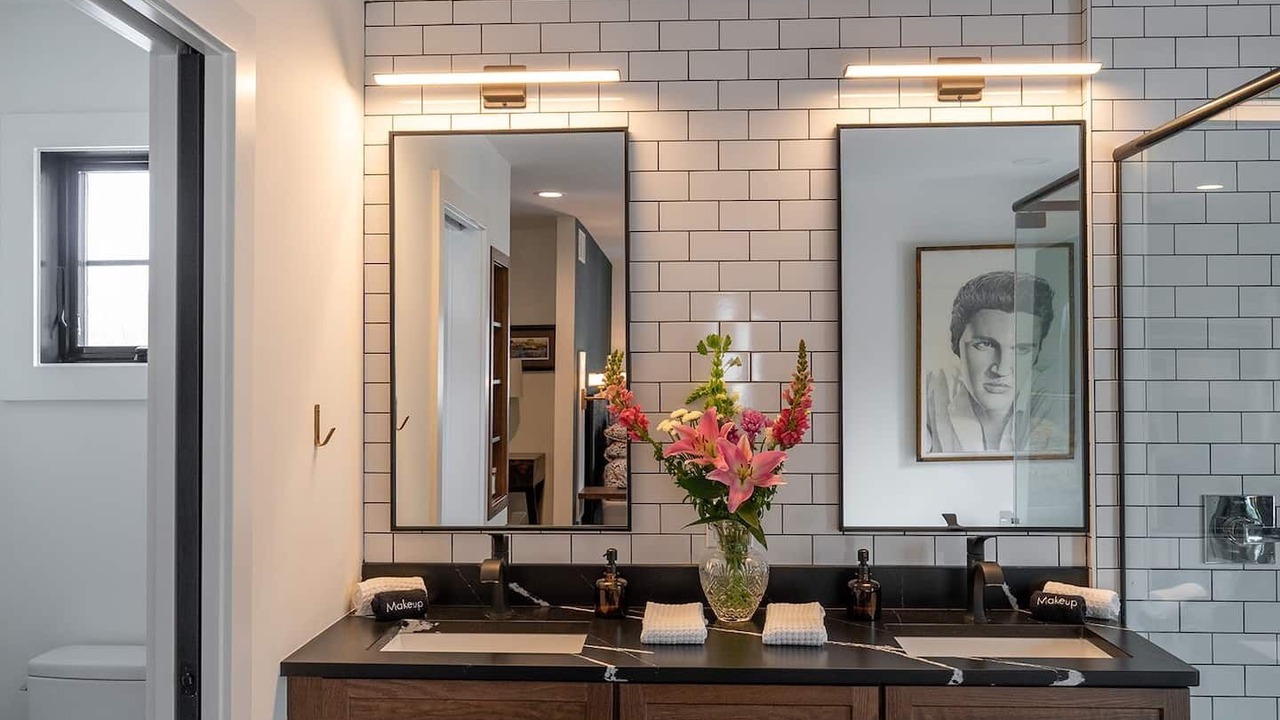 Photo of Bathroom in Douglas