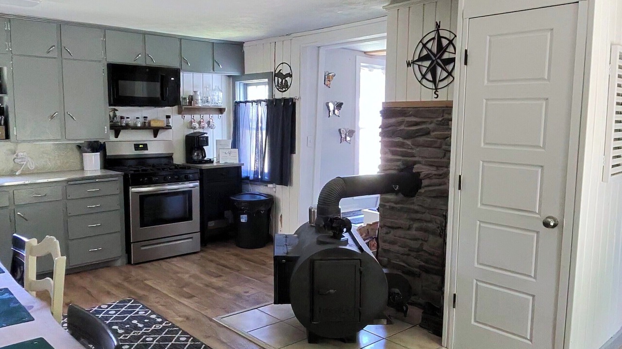 Photo of Kitchen in Hessel