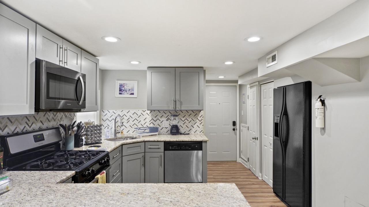 Photo of Kitchen in Cragin