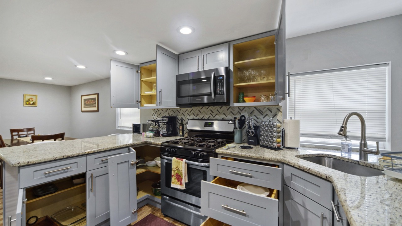 Photo of Kitchen in Cragin