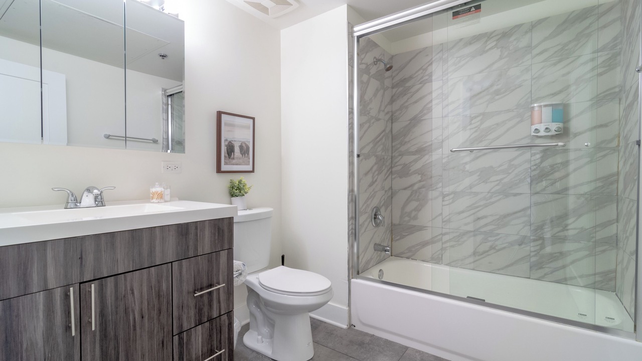 Photo of Bathroom in Near South Side