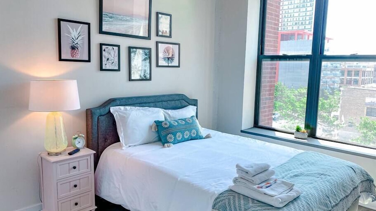 Photo of Bedroom in Near South Side