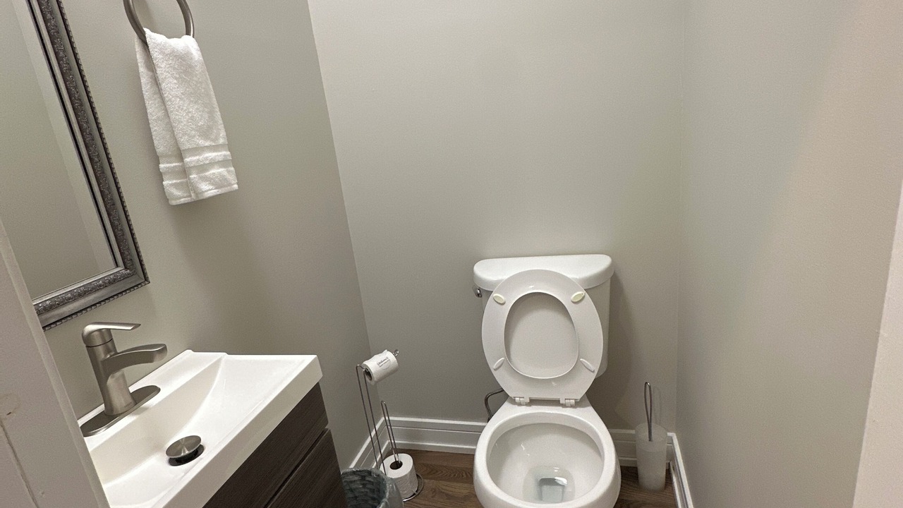 Photo of Bathroom in Oak Park