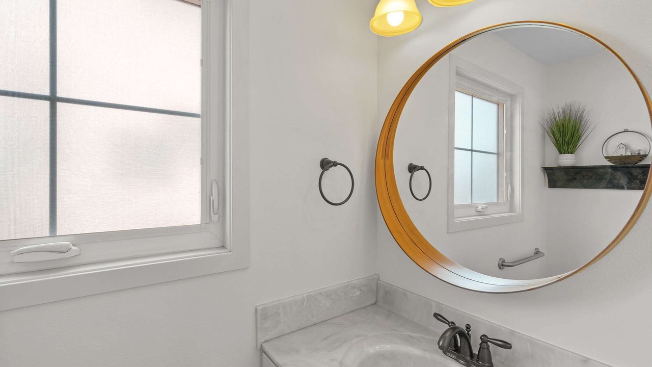 Photo of Bathroom in Ottawa