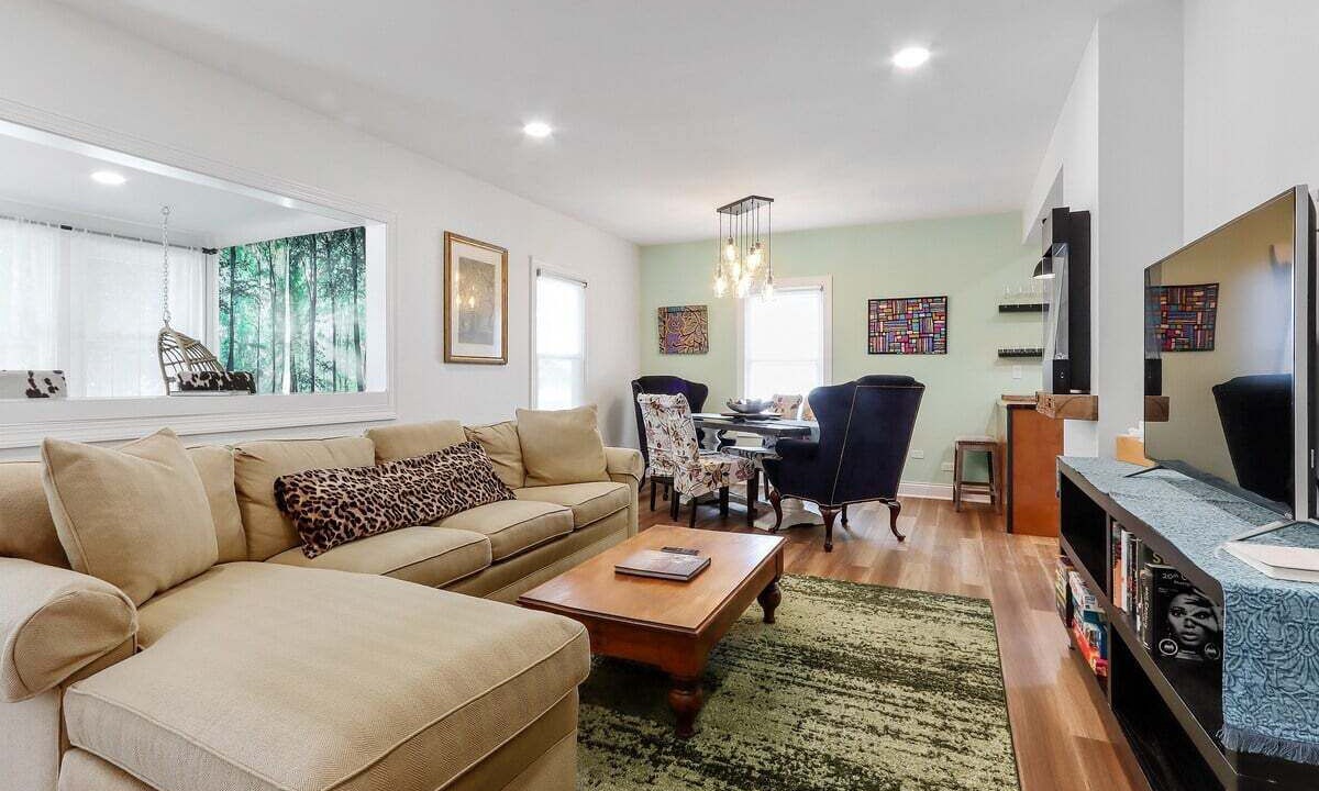 Photo of Livingroom in Lake Geneva