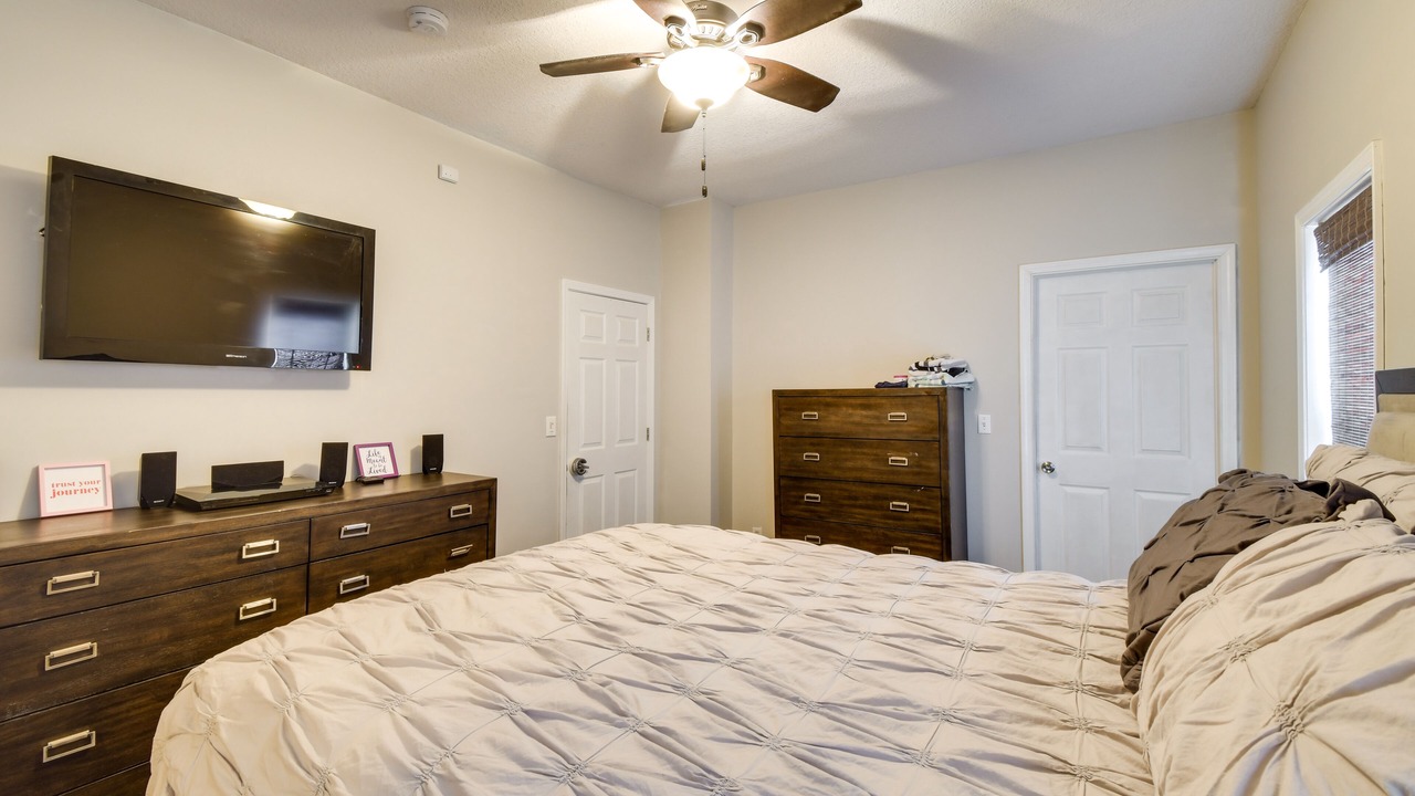 Photo of Bedroom in Davenport