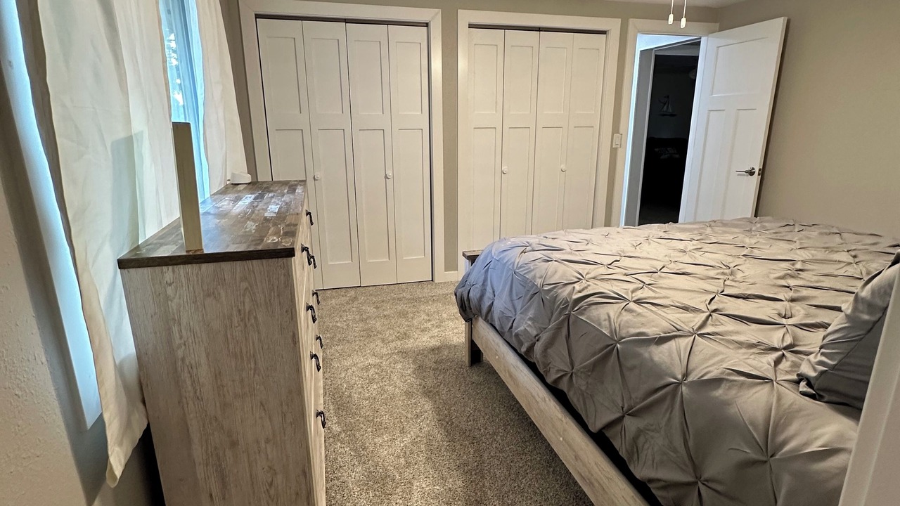 Photo of Bedroom in Spirit Lake