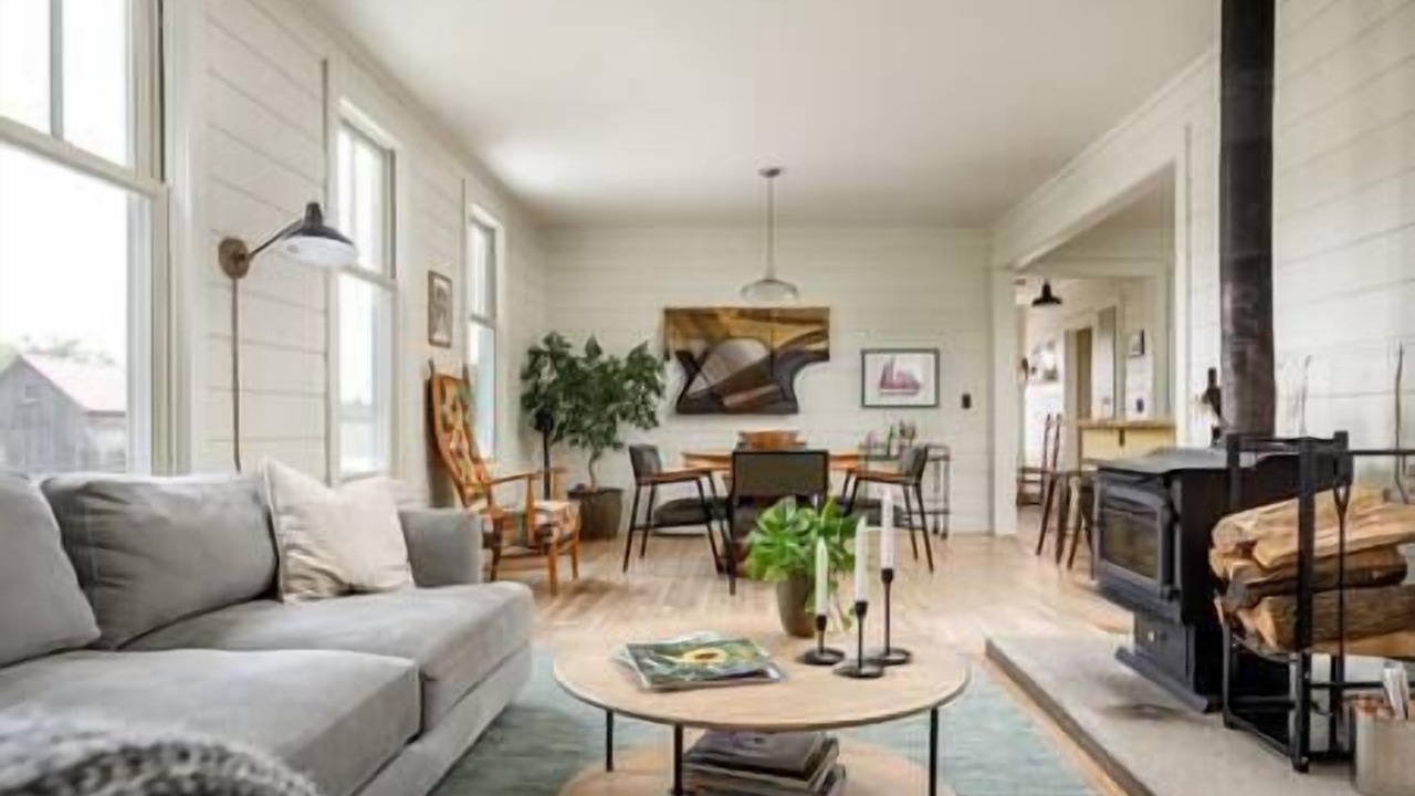 Photo of Livingroom in Northport