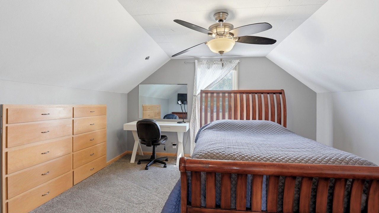 Photo of Bedroom in Kimberly
