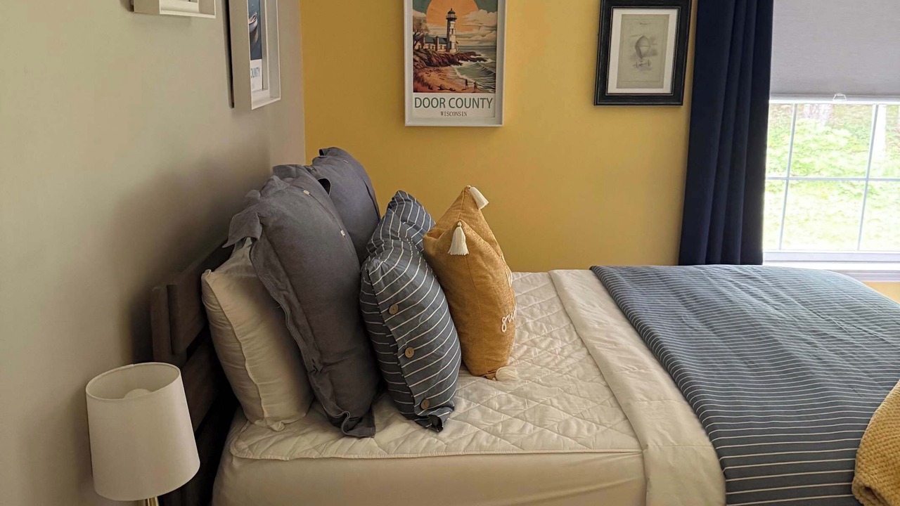 Photo of Bedroom in Baileys Harbor