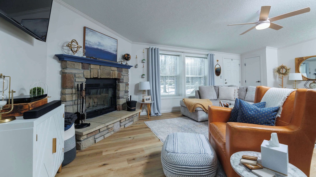 Photo of Livingroom in Baileys Harbor