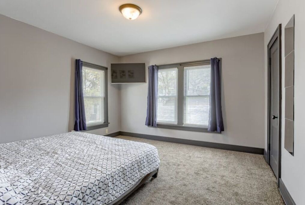 Photo of Bedroom in Council Bluffs
