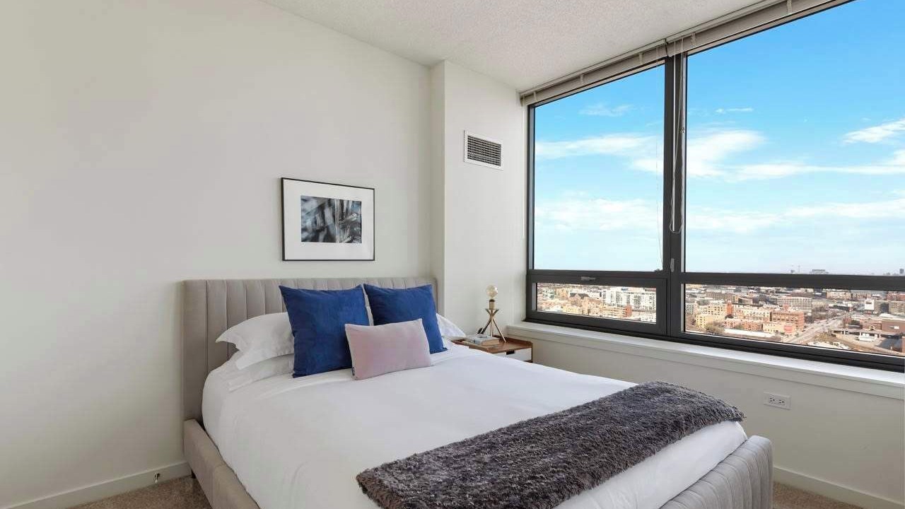 Photo of Bedroom in Downtown Chicago
