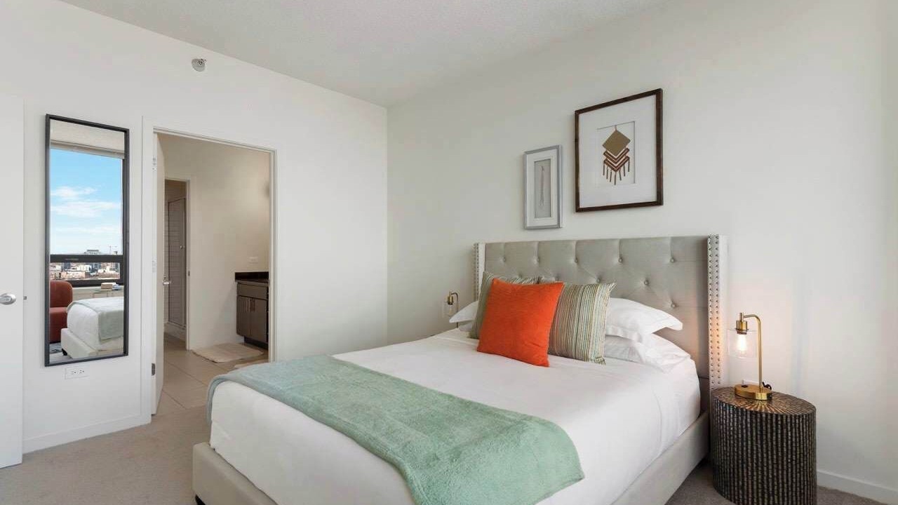 Photo of Bedroom in Downtown Chicago