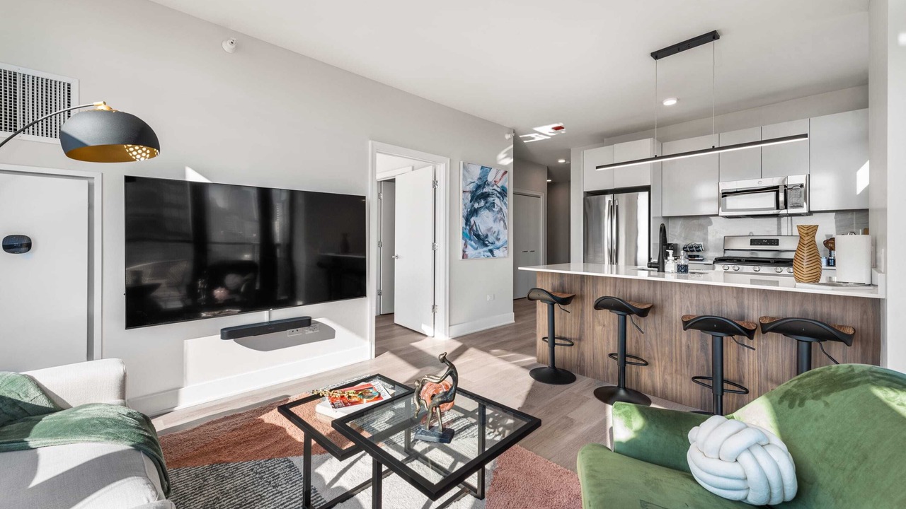 Photo of Livingroom in West Loop