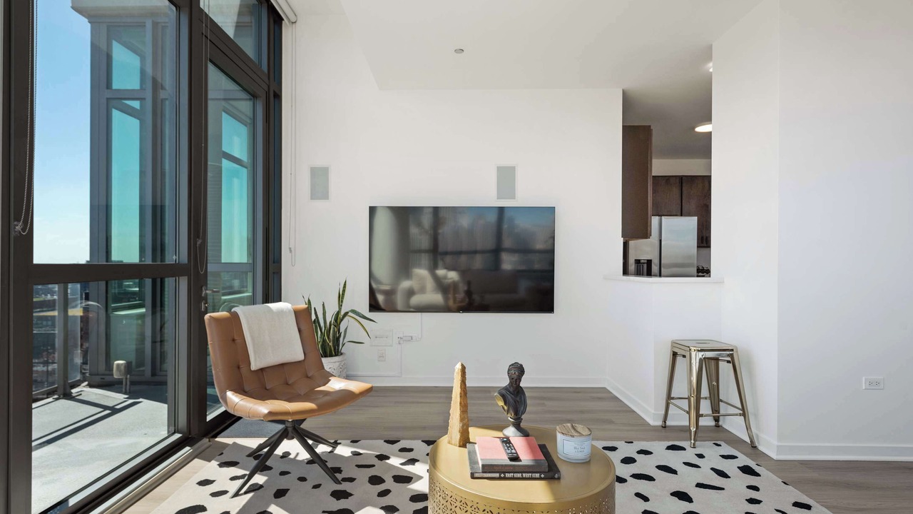 Photo of Livingroom in Downtown Chicago