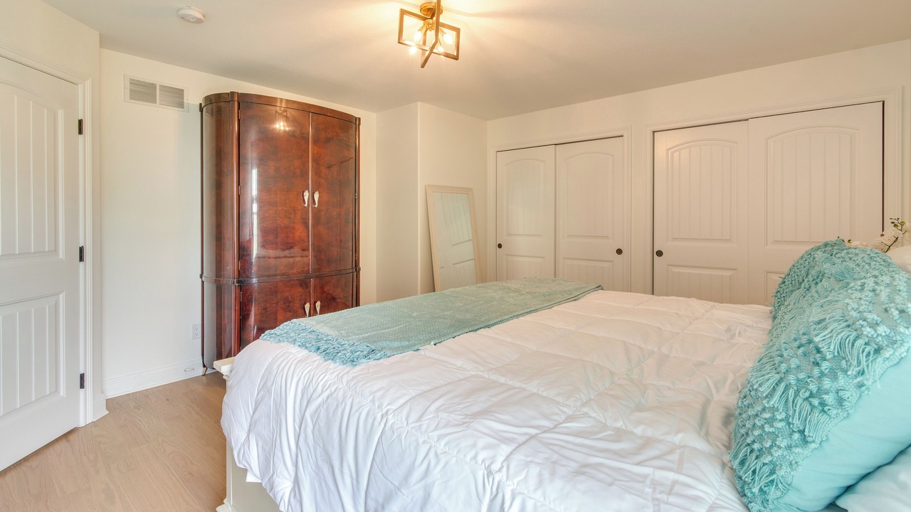 Photo of Bedroom in Orange Prairie
