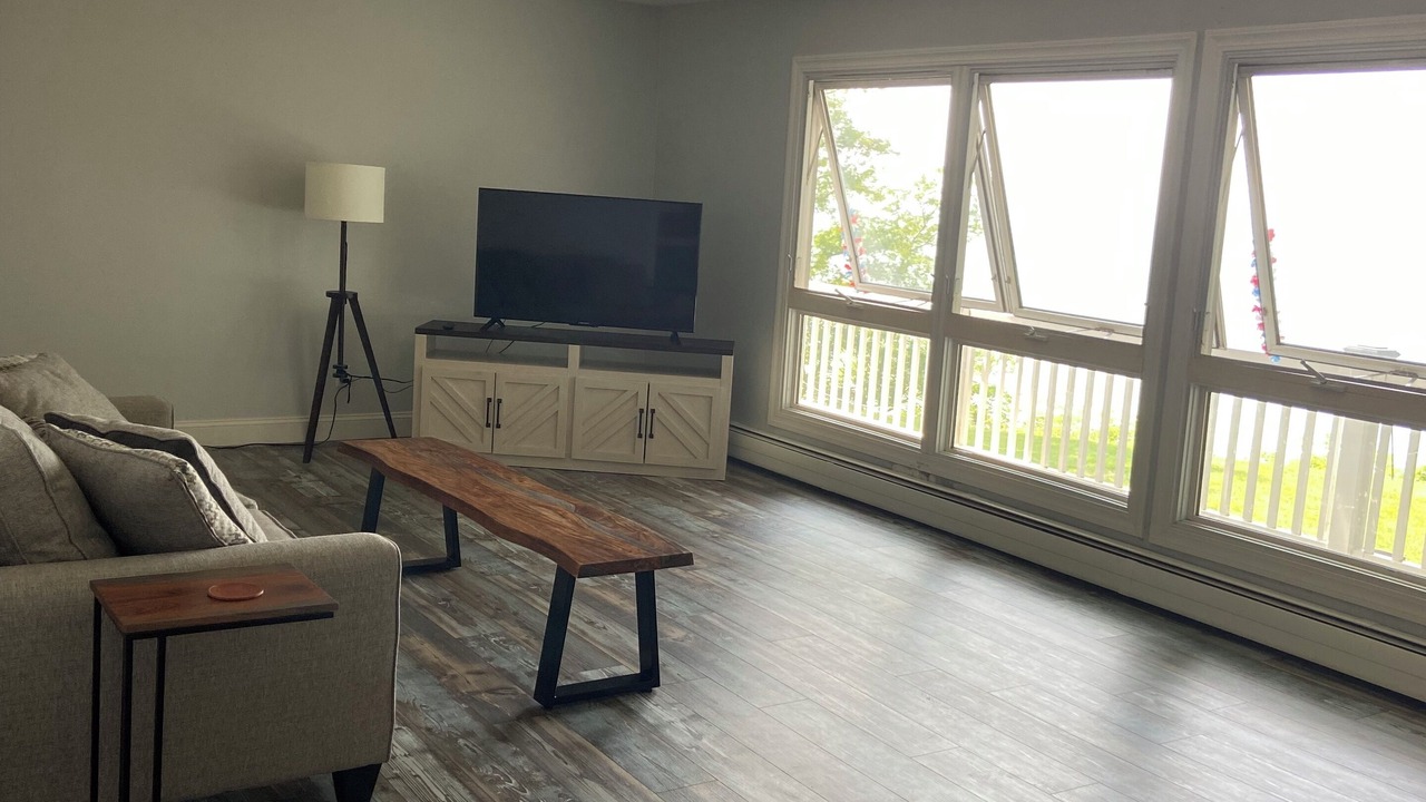Photo of Livingroom in Whitehall