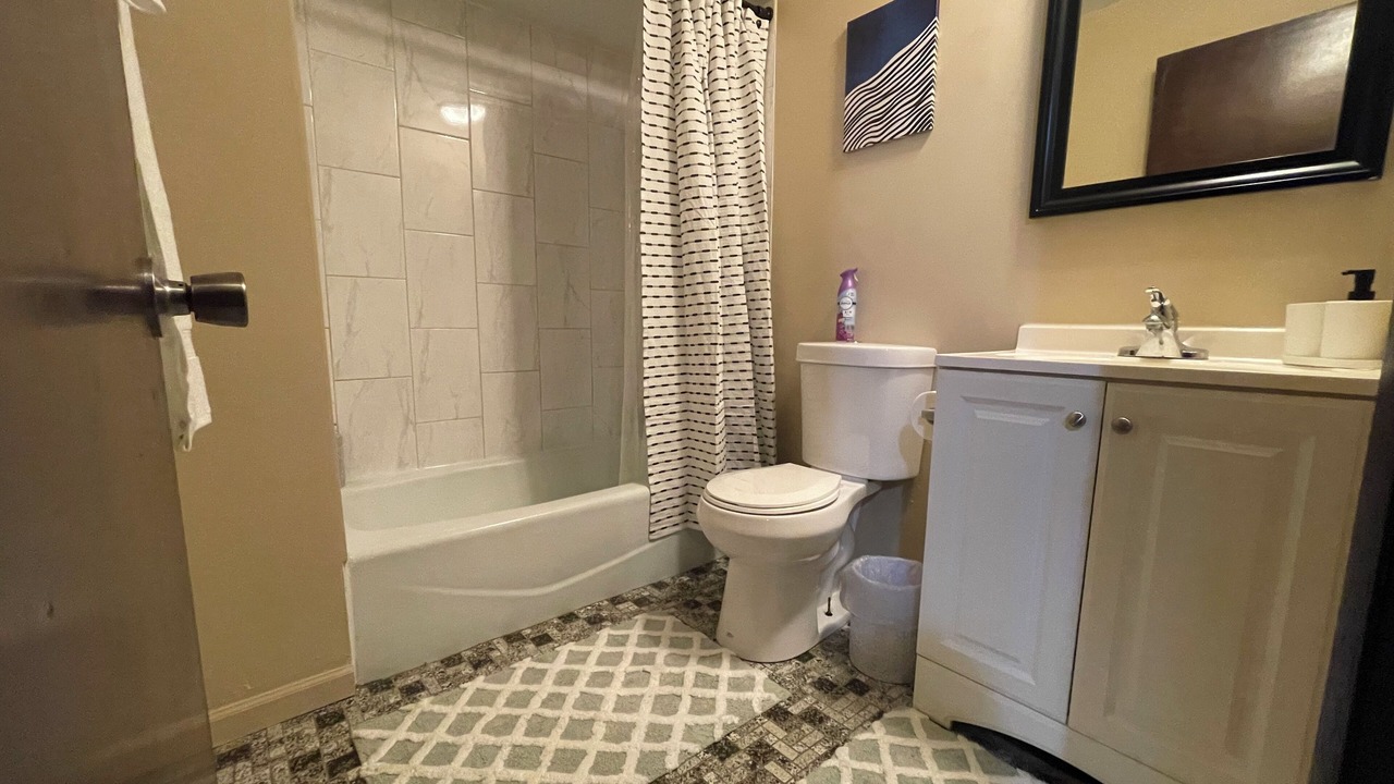 Photo of Bathroom in Chicago Ridge