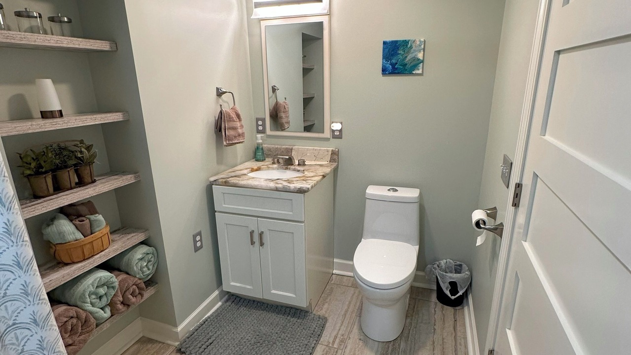 Photo of Bathroom in Glenwood
