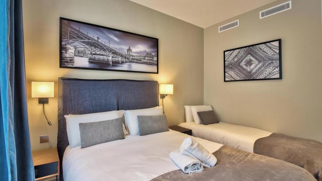 Photo of Bedroom in Notre-Dame-des-Champs