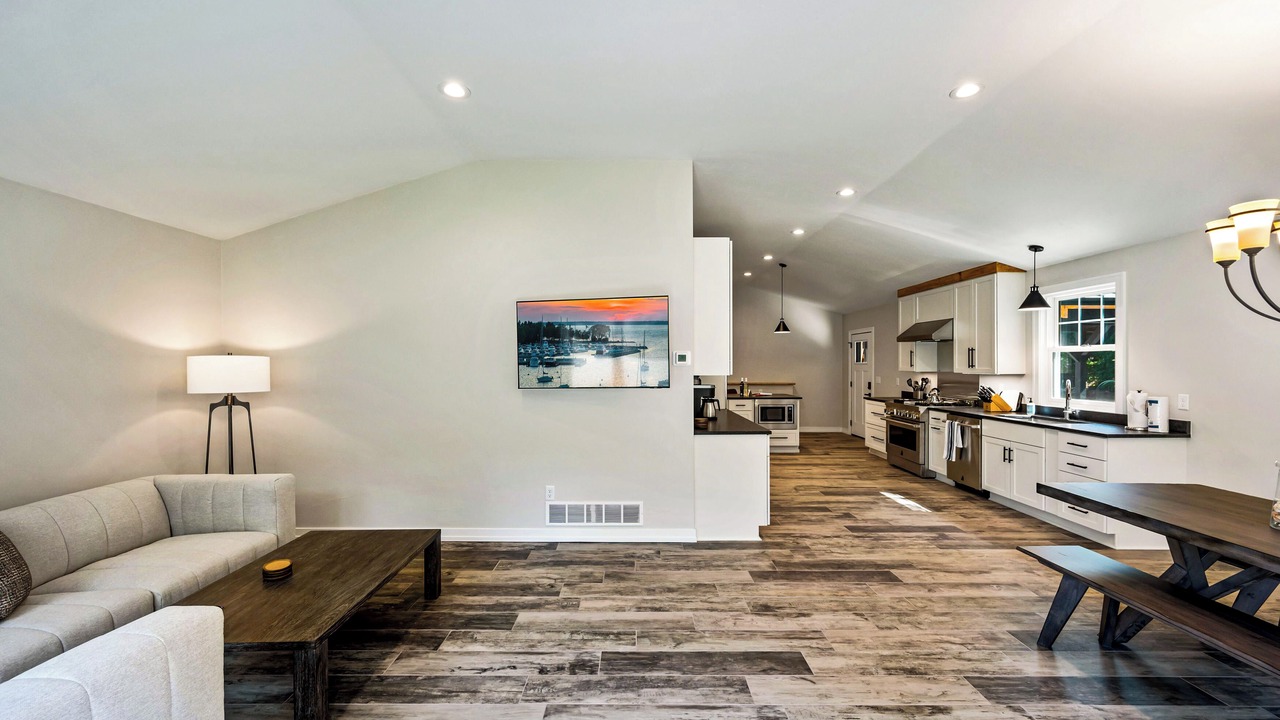 Photo of Livingroom in Fish Creek