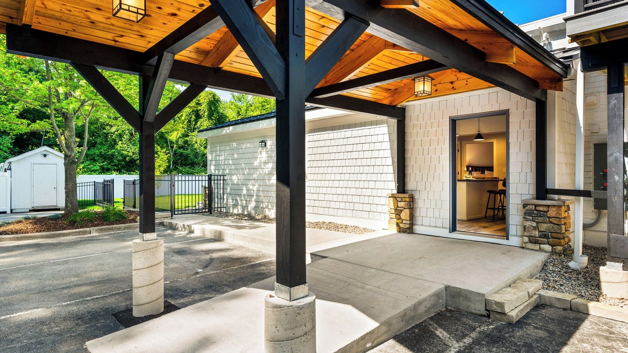 Photo of Patio Balcony in Fish Creek