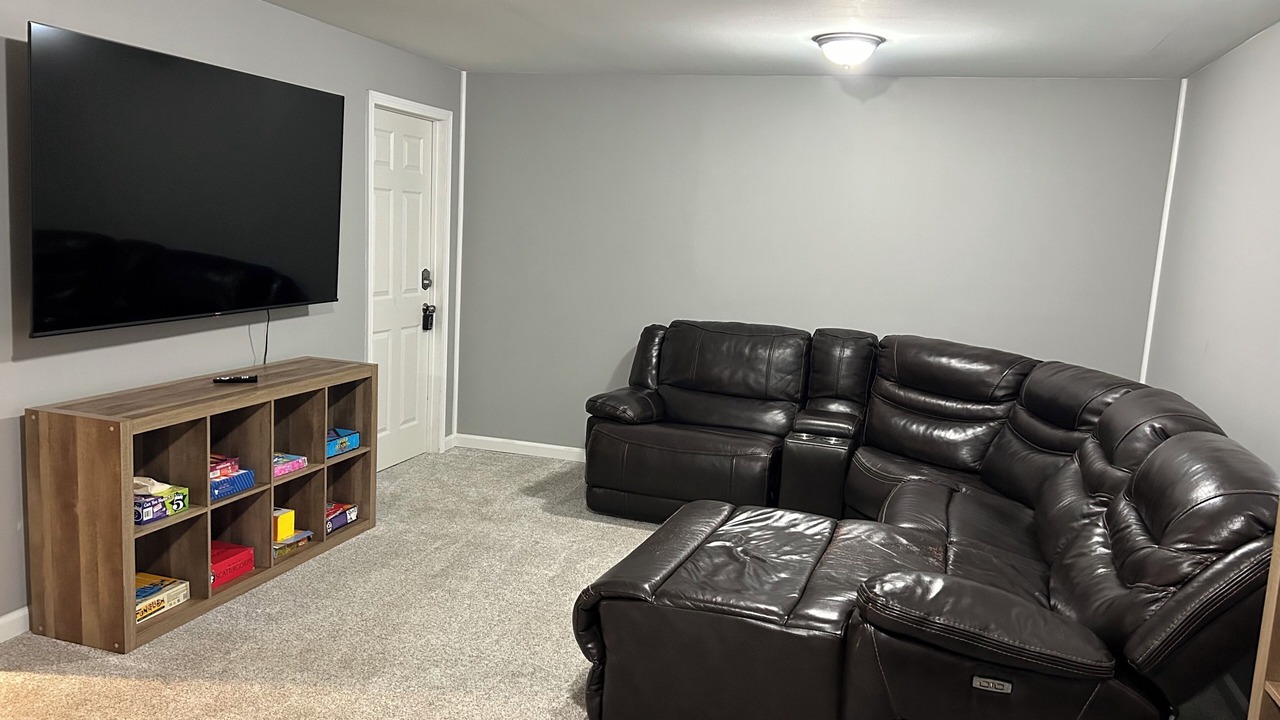 Photo of Livingroom in Cedar Rapids