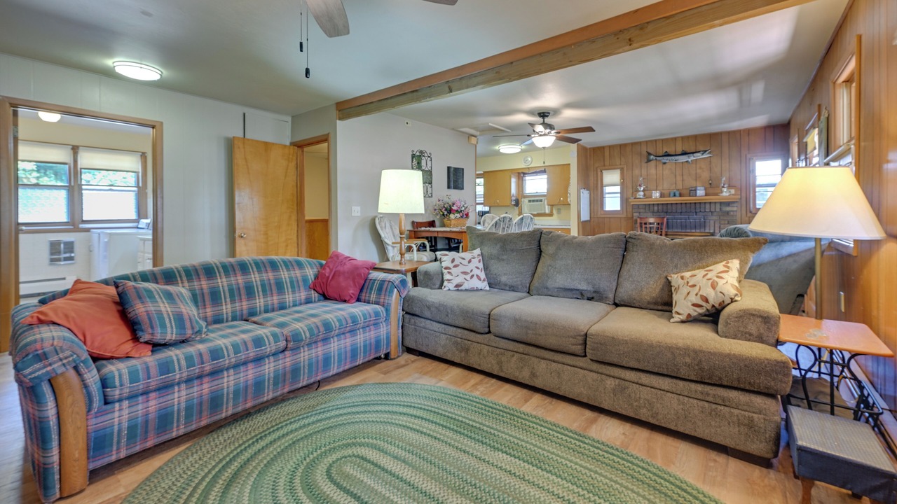 Photo of Livingroom in Shawano