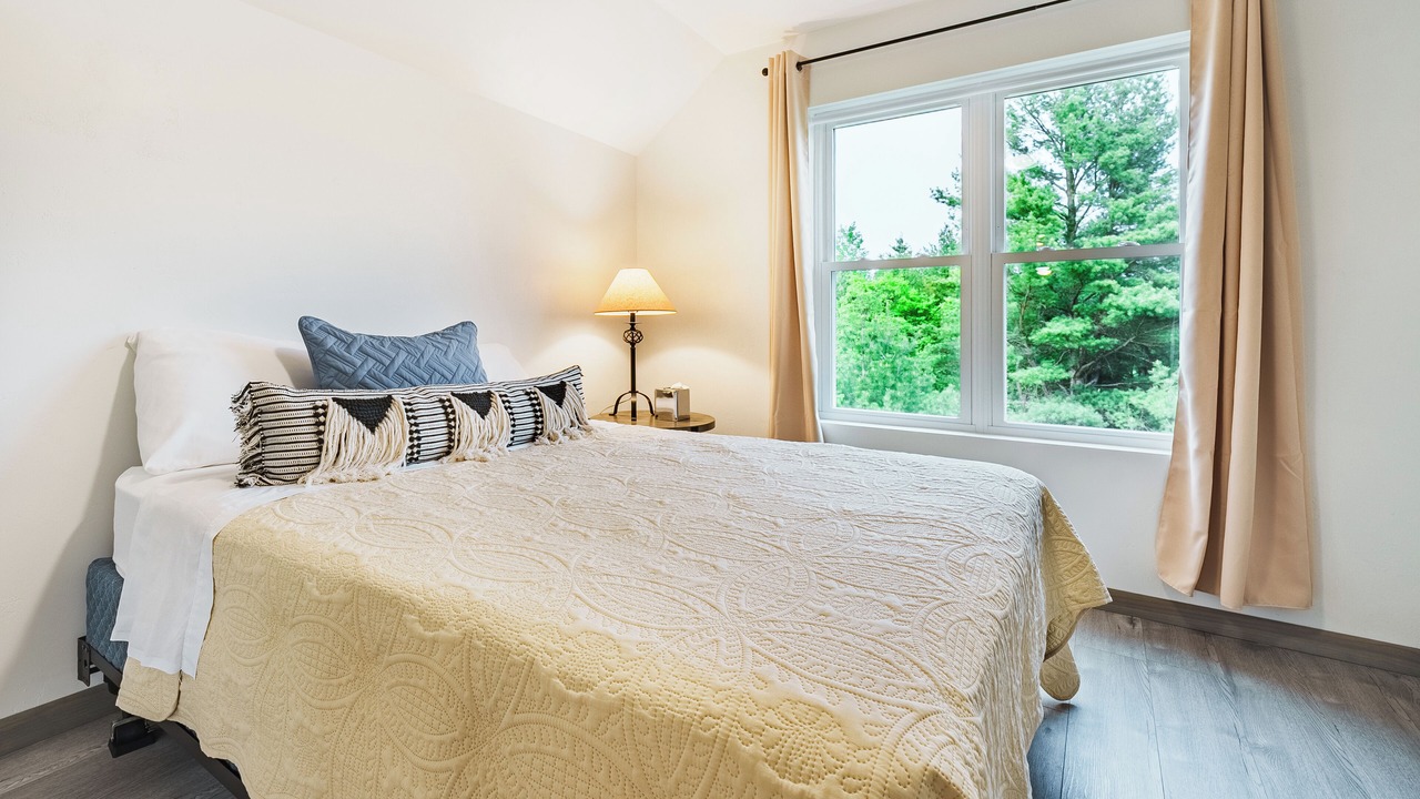 Photo of Bedroom in Fish Creek