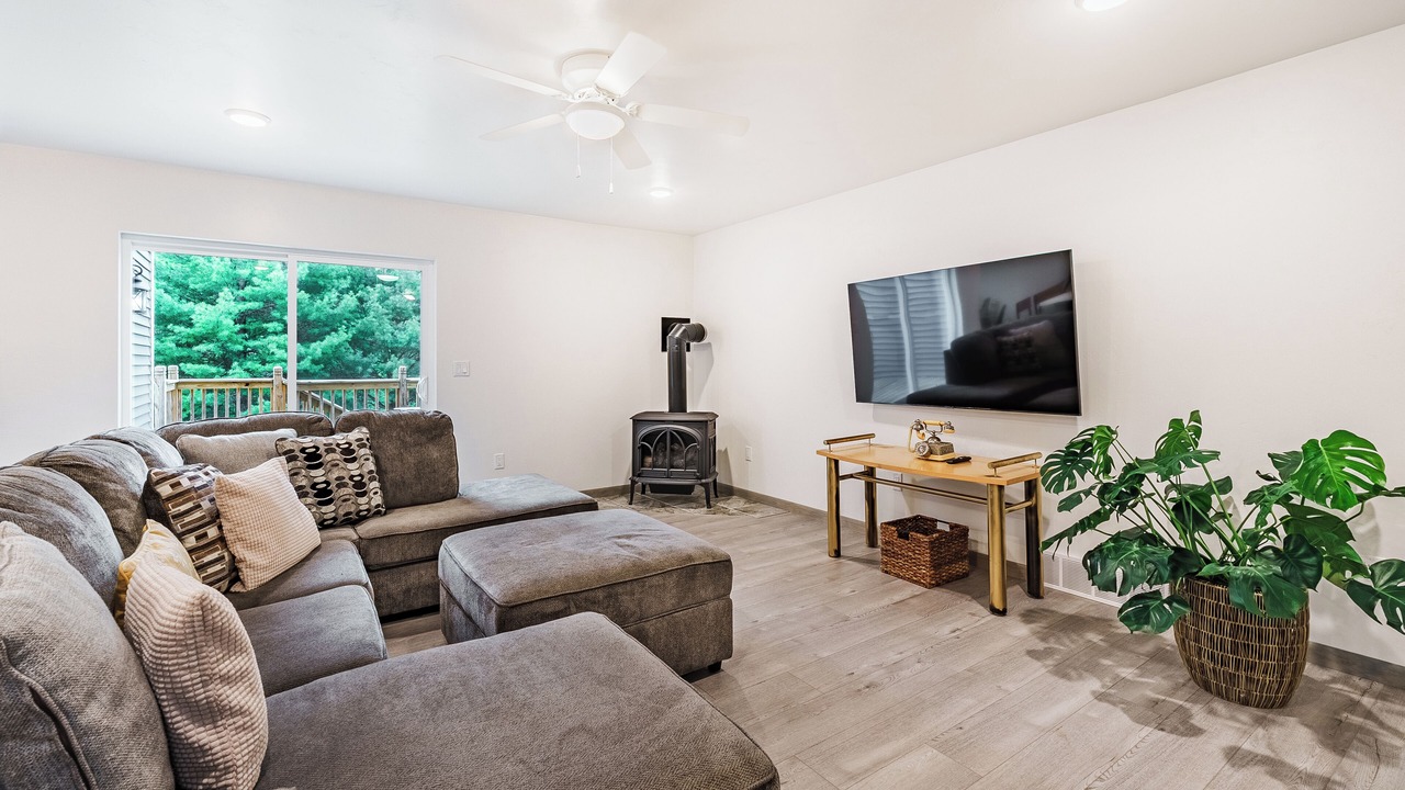 Photo of Livingroom in Fish Creek