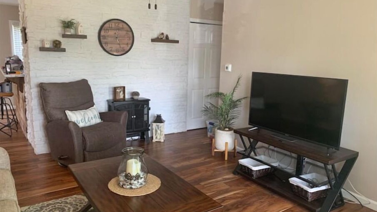 Photo of Livingroom in Niles