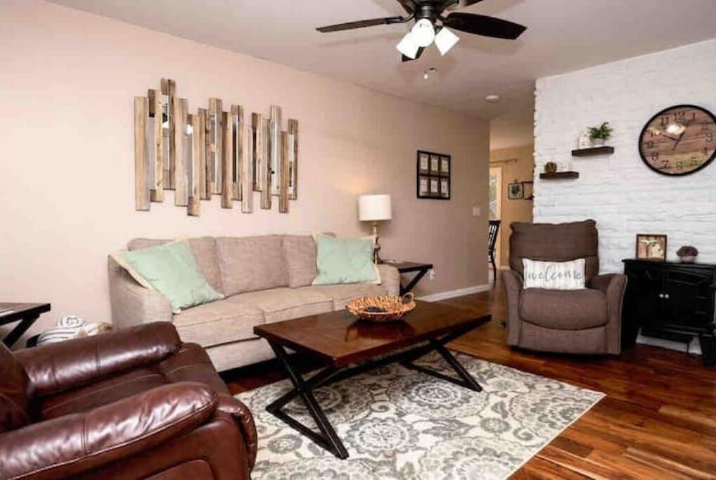Photo of Livingroom in Niles