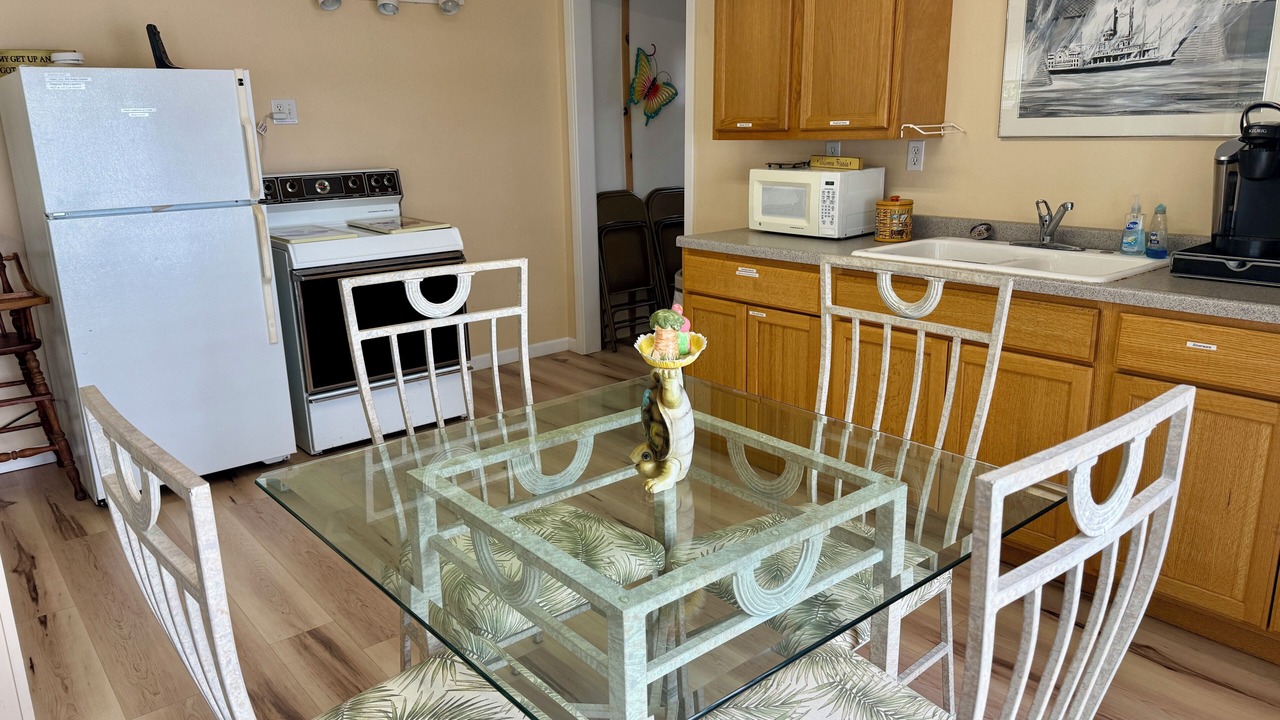 Photo of Kitchen in Pontoosuc