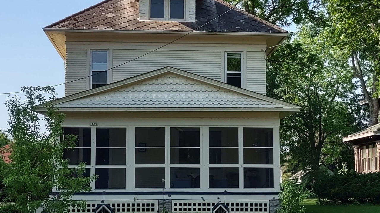 Photo of Outdoor in Oshkosh