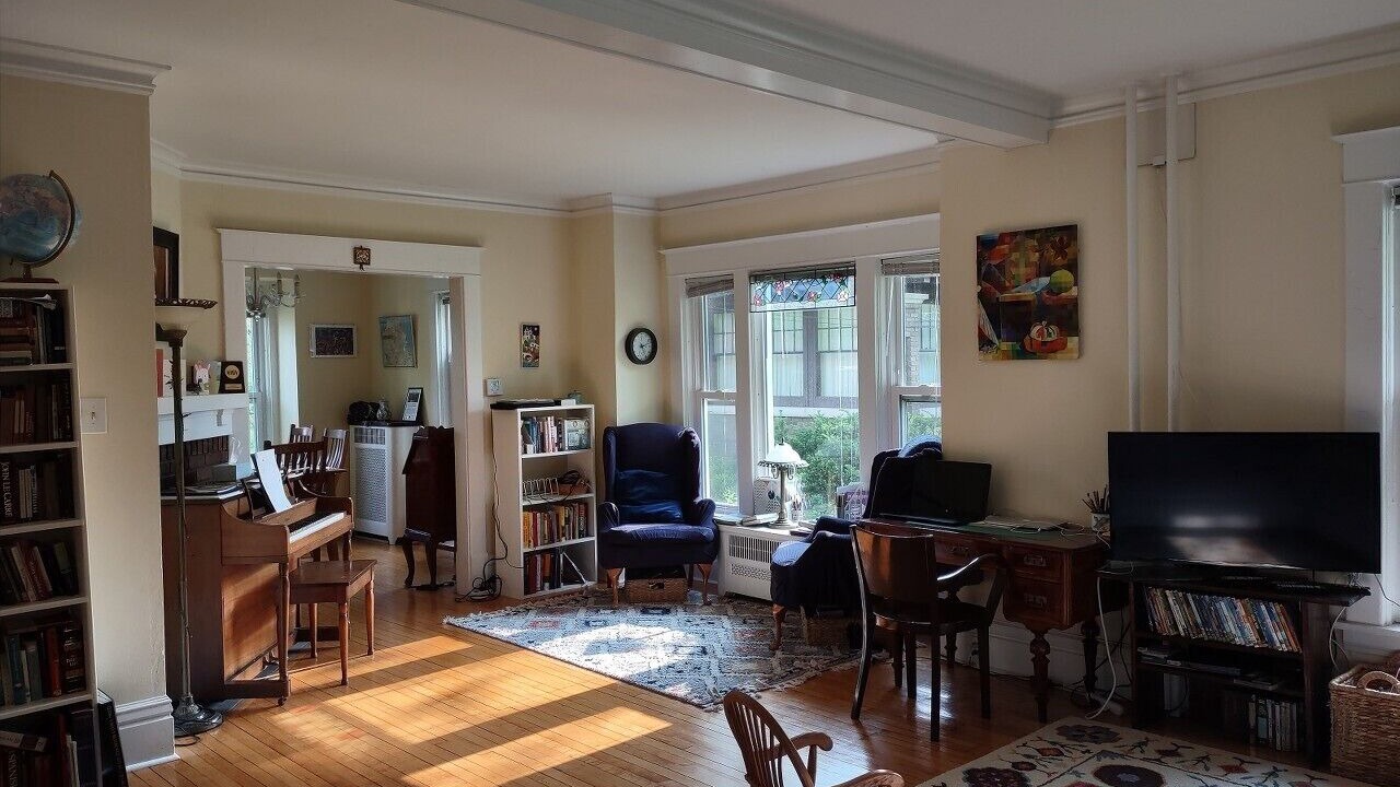 Photo of Livingroom in Oshkosh