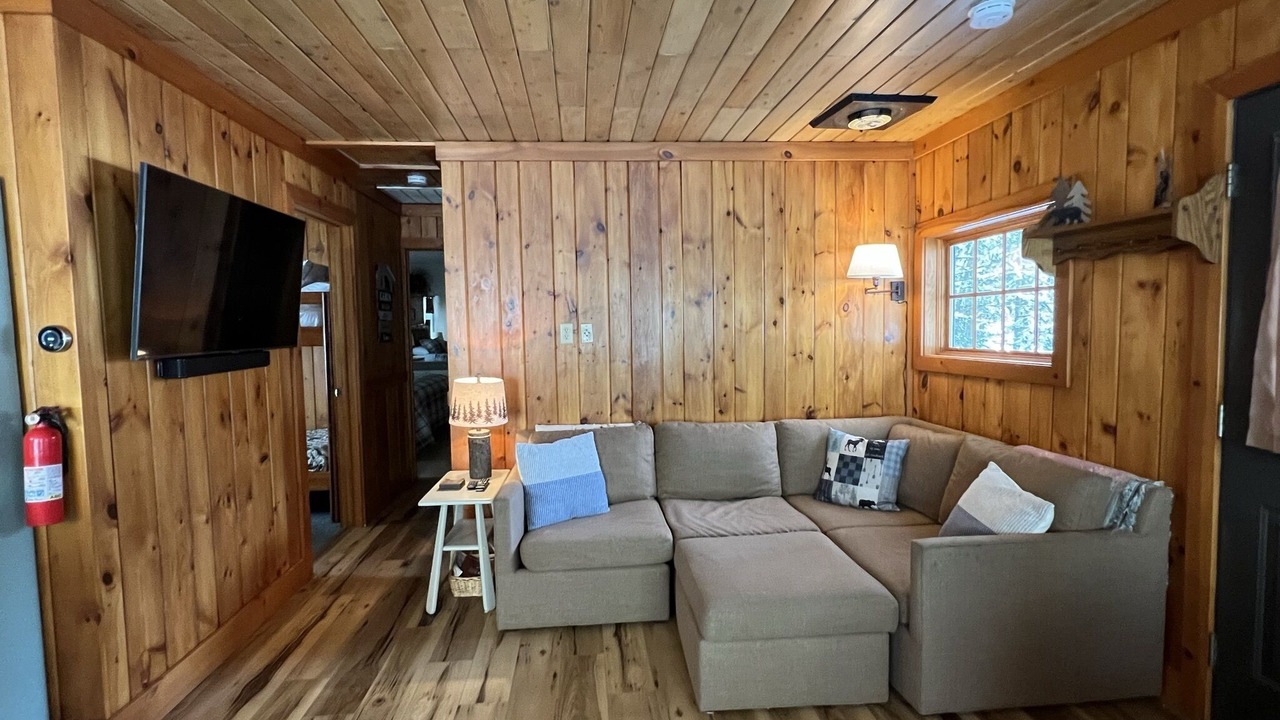 Photo of Livingroom in Eagle River