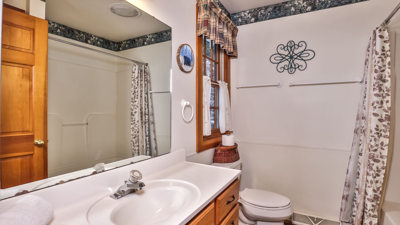 Photo of Bathroom in Eagle River