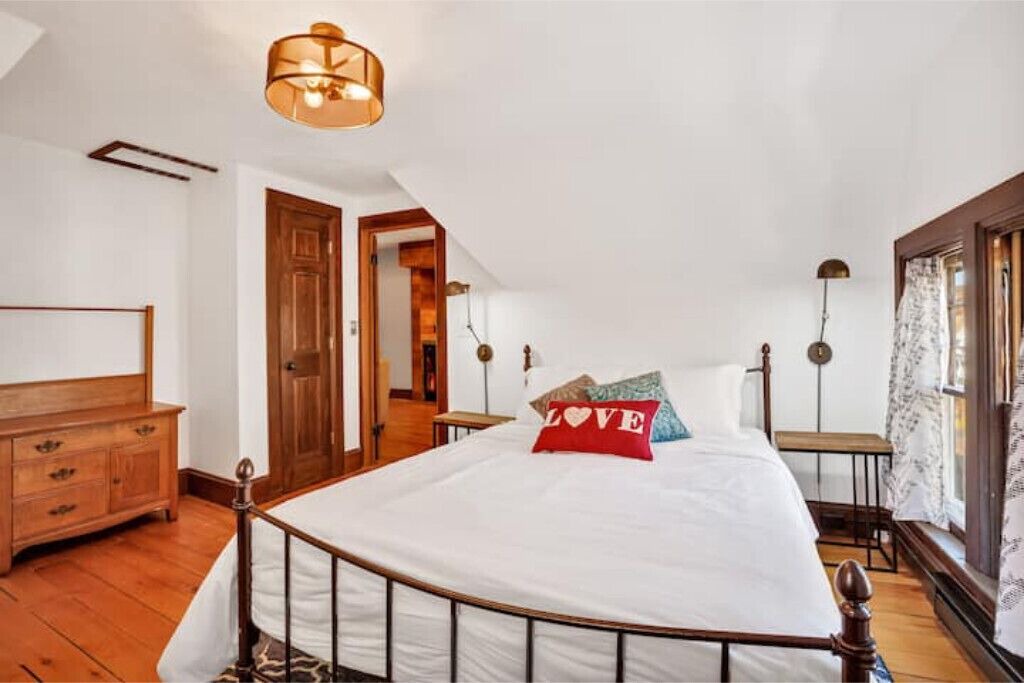 Photo of Bedroom in Racine