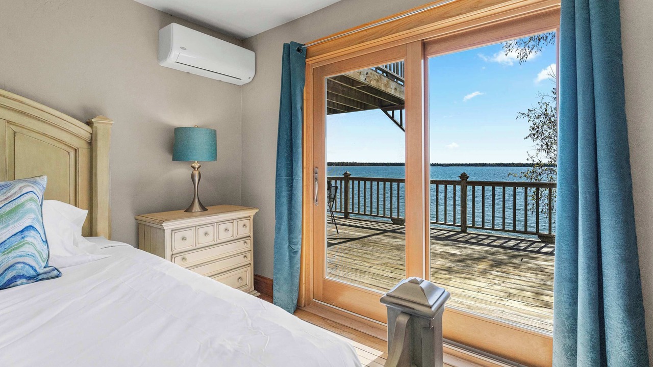 Photo of Bathroom in Baileys Harbor