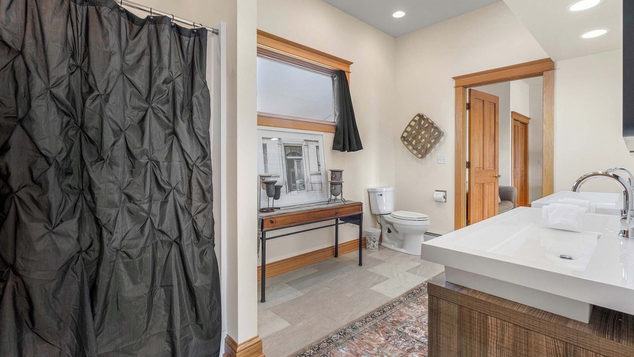 Photo of Bathroom in Baileys Harbor