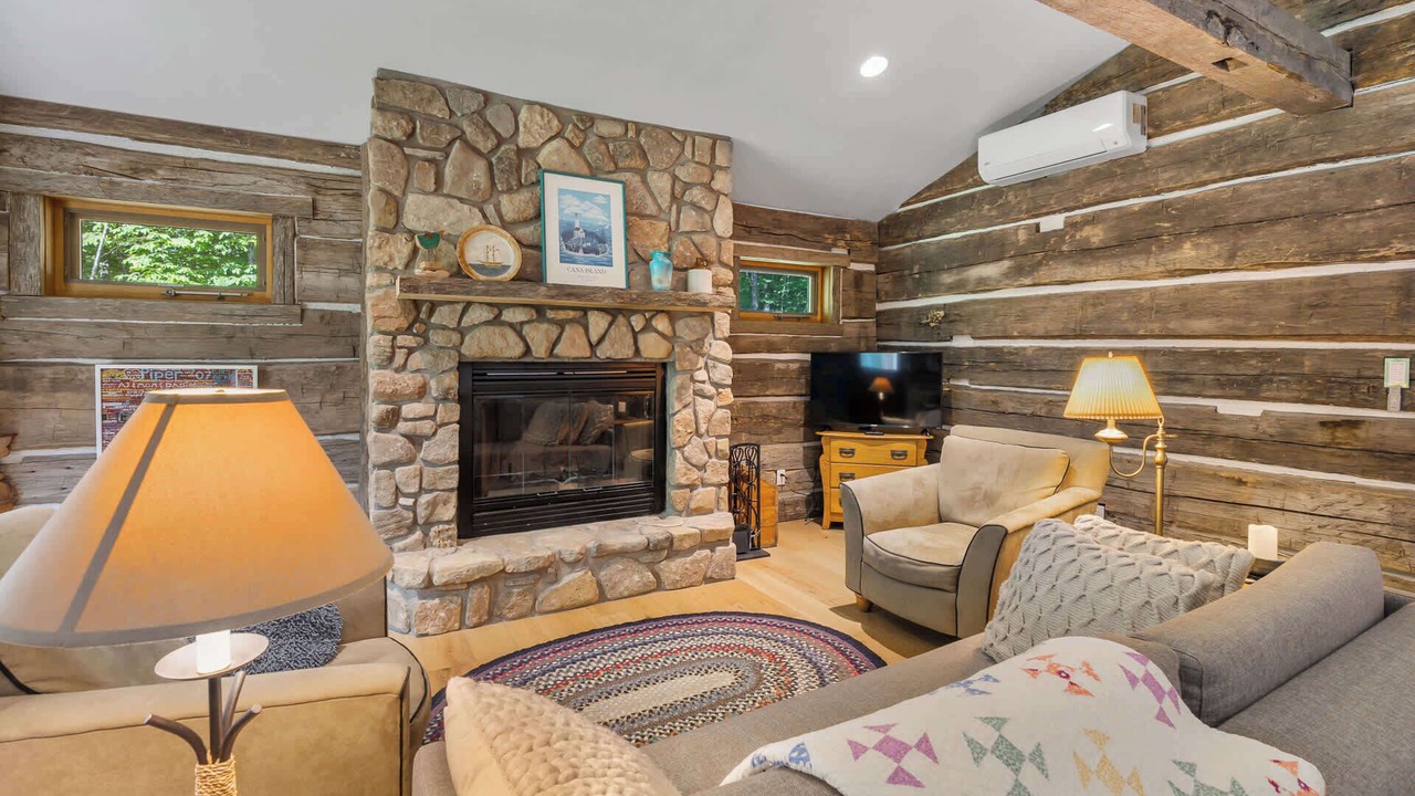 Photo of Livingroom in Fish Creek
