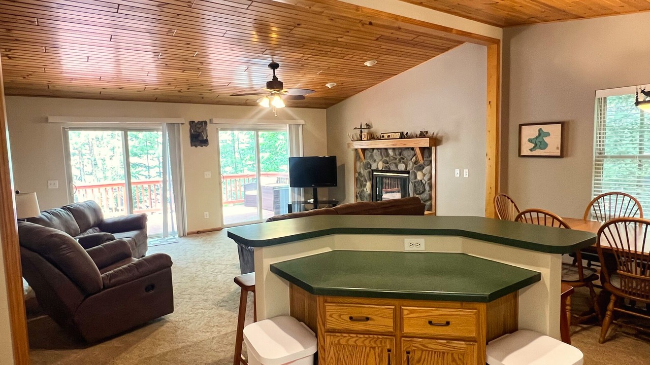 Photo of Livingroom in Eagle River