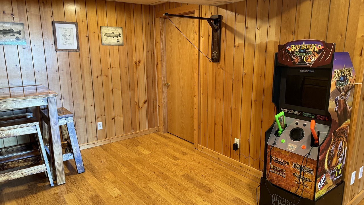 Photo of Bedroom in Eagle River